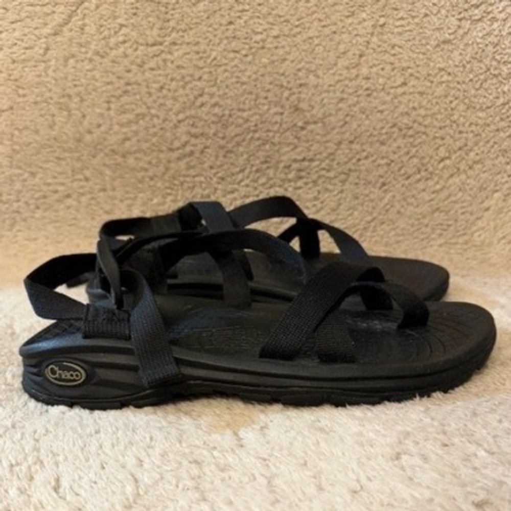 Chaco Z/Cloud 2 Mens Black Sport Sandals Toe Loop Hiking Water Shoes Size 10
